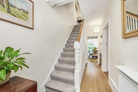 James_Anderson_-_Richmond_Park_Road_London__SW14_8