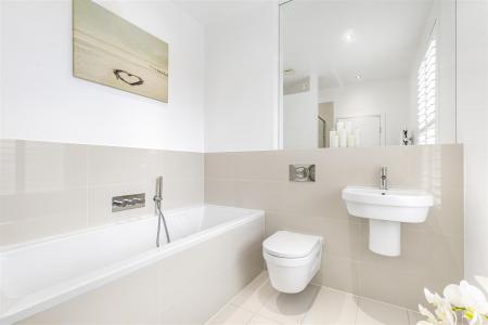 James_ande road__3_.jpg