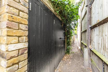 James_ander per_richmond_road__1_.jpg