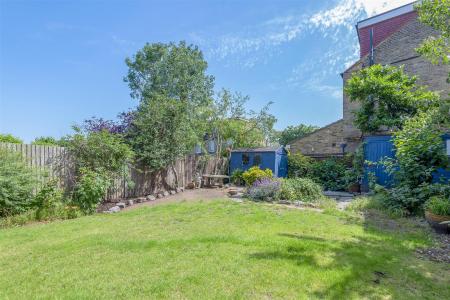 WD9nb 3cB0bz_8Hc.jpg