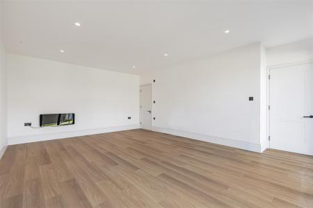 James_anderson-2a_firs_avenue-sw14___27_.JPG