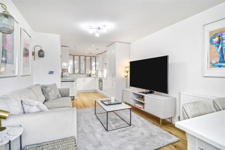 F r_Richmond_Road_Richmond__TW9_4NG-7.jpg