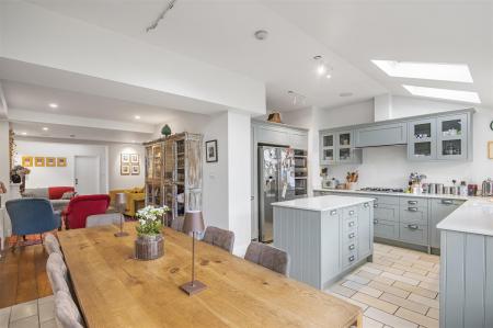 James_Anders e_Cottage_-18.jpg