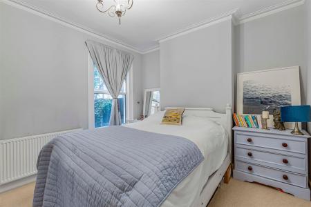 bedroom.JPG