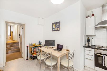 27193_james_anderson___67b_sheen_lane___10