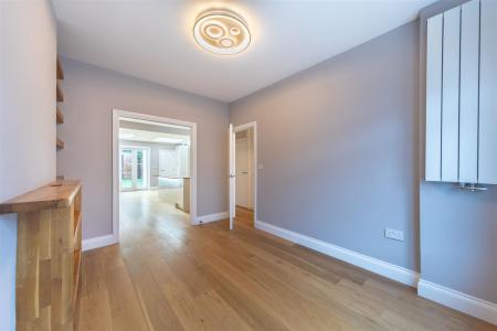 0X3A1623-HDR.jpg
