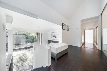 Flat 2, Hotham Hall SW15 1QS-15.jpg