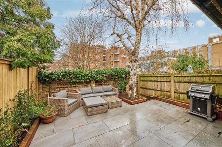 James Anderson - Rayners Road, Putney 20.jpg