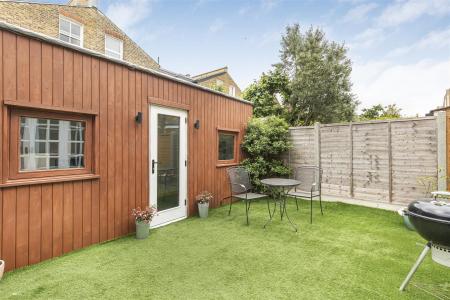 James_anderson-18a_stanbridge_road-sw15__17_.JPG