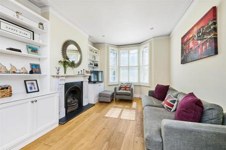 James_Anderson_-_Fawe_Park_Rd__London_SW15_2EG__UK