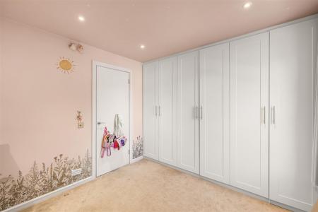 10_Normanby_Close-24.jpg