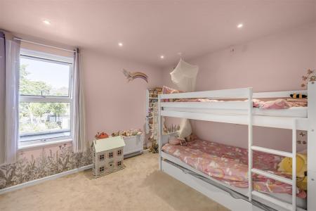 10_Normanby_Close-22.jpg