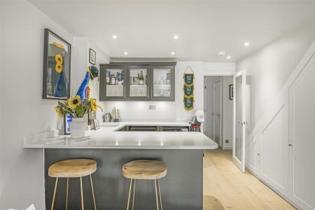 10_Normanby_Close-11.jpg