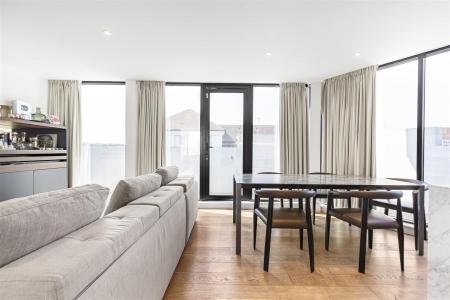 James_anderson-5__408_upper_richmond_road-sw15__21