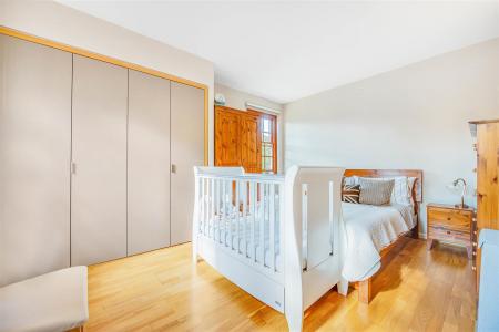 James_Anderson_Putney_L-D501__Gillbert_Scott_Build