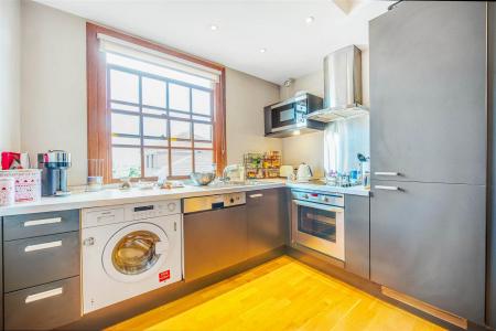 James_Anderson_Putney_L-D501__Gillbert_Scott_Build