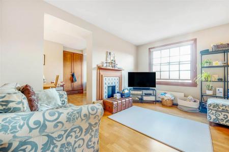 James_Anderson_Putney_L-D501__Gillbert_Scott_Build