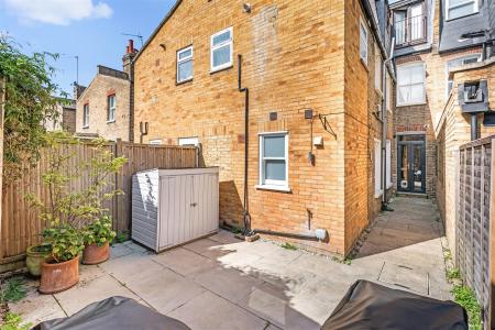 40_Rotherwood_Road-9.jpg
