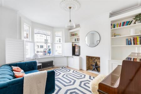 40_Rotherwood_Road-1.jpg