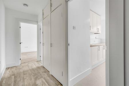 JA-27_Millbrooke_Court__Keswick_Rd_SW15_2RA-5.JPG