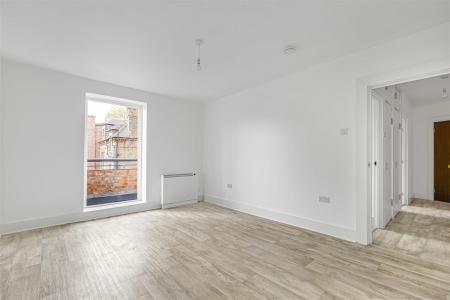 JA-27_Millbrooke_Court__Keswick_Rd_SW15_2RA-7.JPG