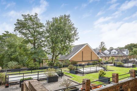JA-27_Millbrooke_Court__Keswick_Rd_SW15_2RA-9.JPG