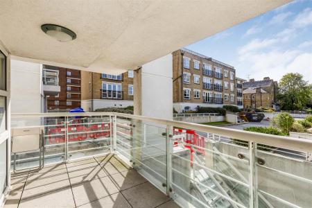 JA-Flat_1__73_Upper_Richmond_Road_SW15-13.JPG