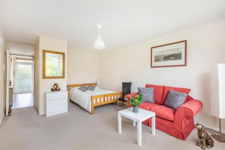 24792_james_anderson___8_hill_court___6_lo