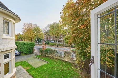 James_Anderson_-_Fernhill_Place__Charfield_Avenue_