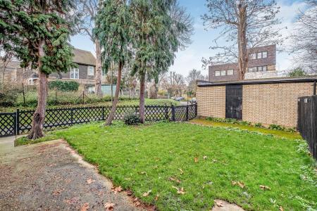 JA-Flat_C__28_West_Hill-14.JPG
