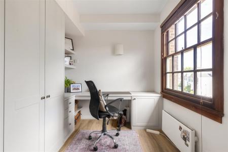 James_anderson-g304_gilbert_scott_building-sw15__1
