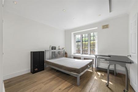 james_anderson_f8_gonville_house__2_.JPG