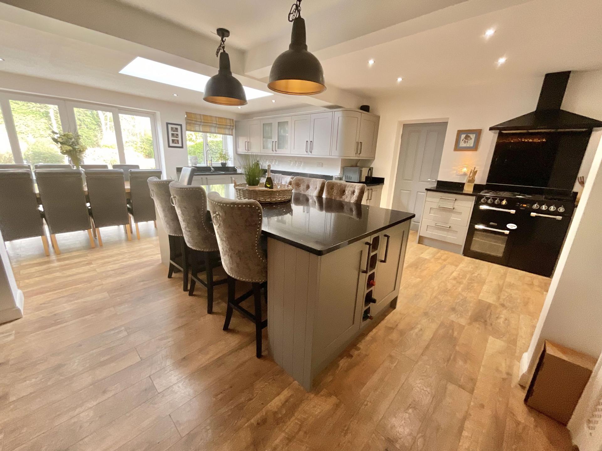 5 bedroom House for sale in Stoke on Trent