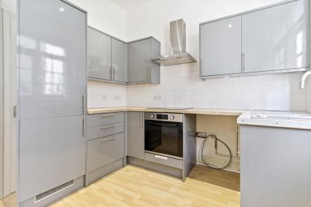 Park Crescent, 11D-009.jpg