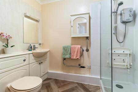 Oaklands-032.jpg
