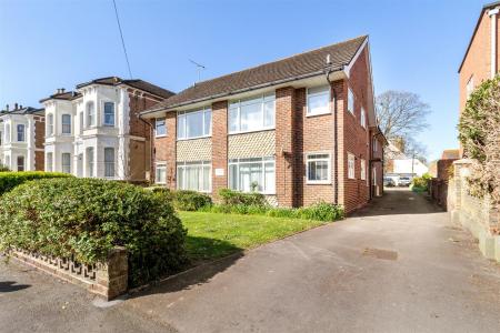 Dawson Court 4-009.jpg