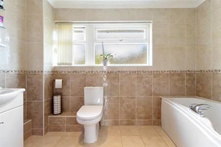 Honey Suckle Lane, Kinfauns-020.jpg