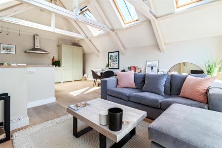 Selden Lane, The Loft-013.jpg
