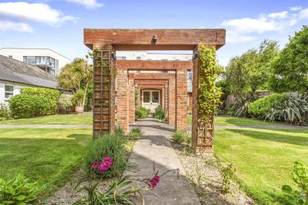 Heene Terrace 11a _019.JPG