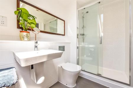 Ensuite.jpg