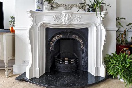 Flat 4 16 Heene Terrace-005.JPG