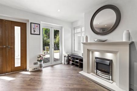 Ashcombe Lodge-011.JPG