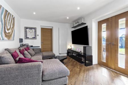 Ashcombe Lodge-010.JPG