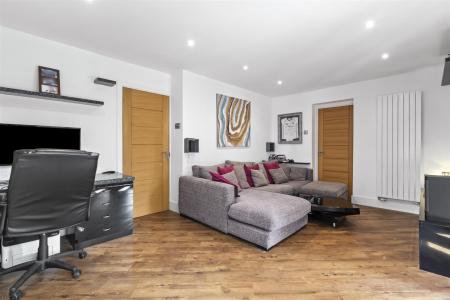 Ashcombe Lodge-009.JPG