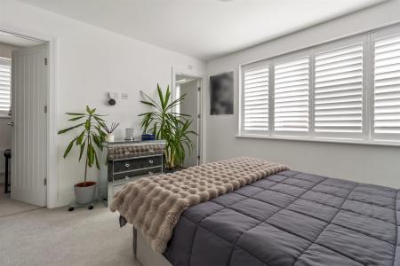Acacia Crescent_015.JPG