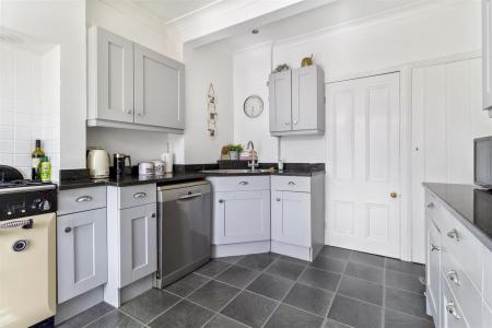 19 Ashacre Lane-013.JPG