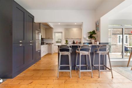 11 Pevensey Road-012.jpg