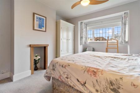 11 Pevensey Road-024.jpg