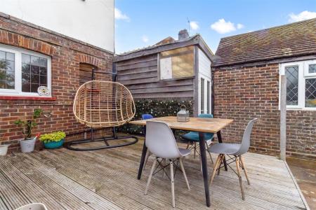 11 Pevensey Road-036.jpg