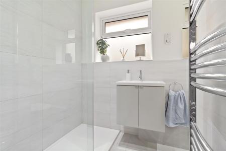 97 Aldsworth Avenue-005.JPG